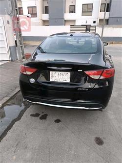 Chrysler 200